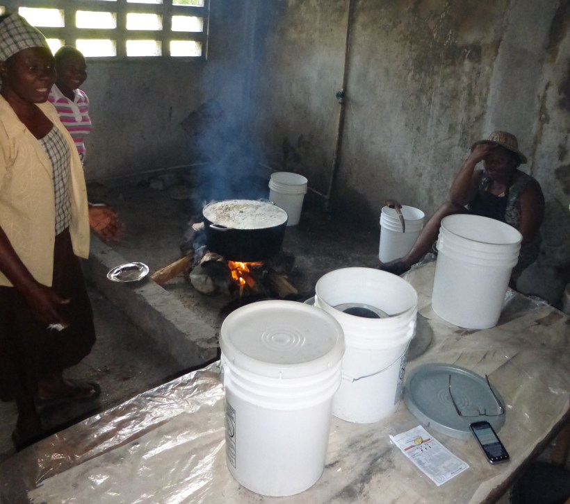 (A little note to Rittman/Smithville: recognize those white things?)