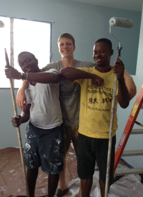 Figuens, Grant and Elore have been working hard on the upstairs bedrooms!