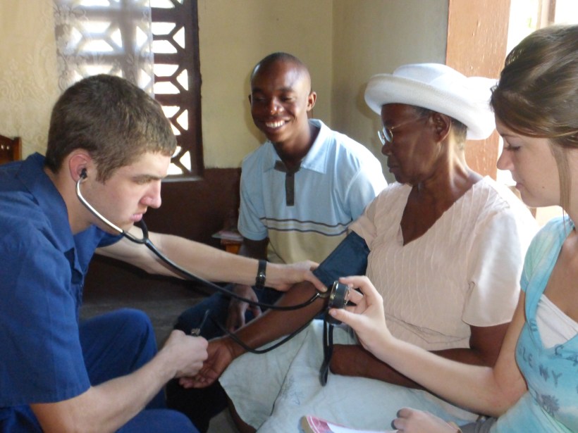 The team showered love and attention on many from the Bambou MEBSH church, as well as the translators that helped them each day!