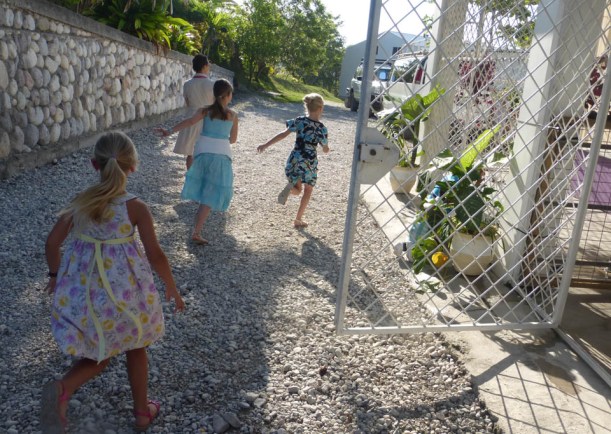 Everyone was off in a flash to find Easter eggs!