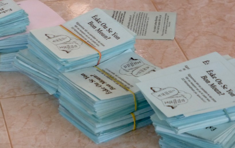 Bringing God's Word to thousands, a simple gospel tract is a very effective tool!