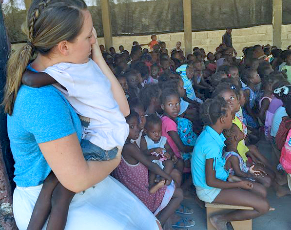 Loving kids at the Sunday School in Renault where over 1,000 kids come every Sunday!