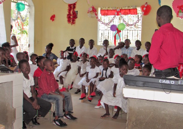 The kids were dresses in their best for the program!